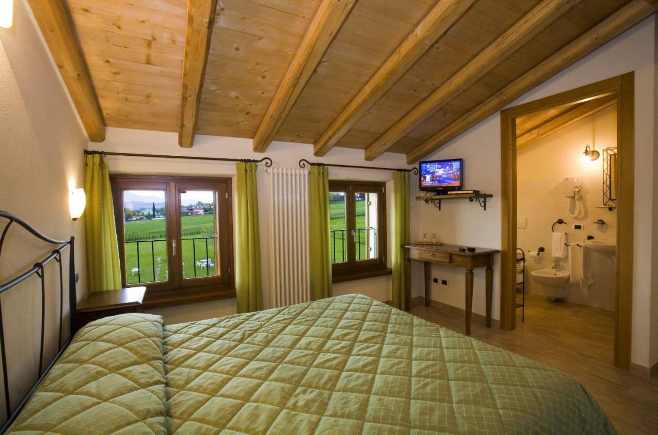 Agriturismo Al-Bor ラツィーゼ エクステリア 写真